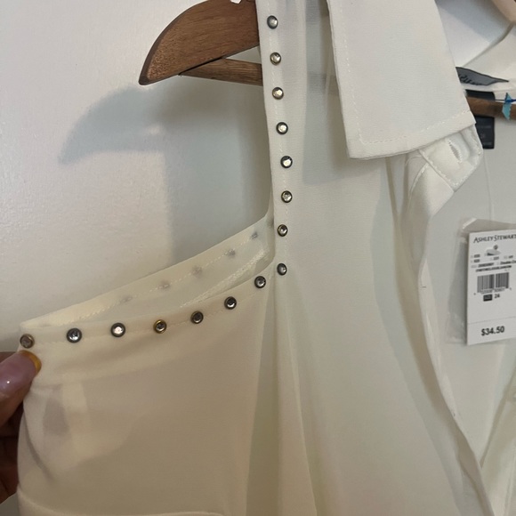 Ladies blouse - Picture 3 of 7